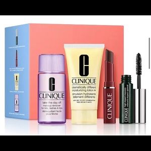 NEW Clinique Makeup Set ($33 Value)